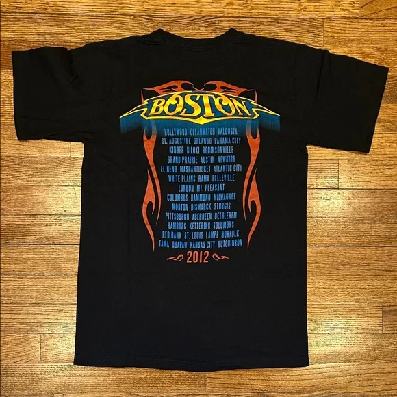 Unisex Black Boston Concert 2012 T-Shirt - Size Small, NWOT - Picture 4 of 8